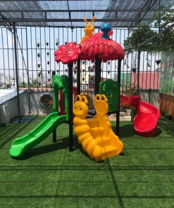 Nhà chơi cầu trượt xoắn thẳng mái hoa lá